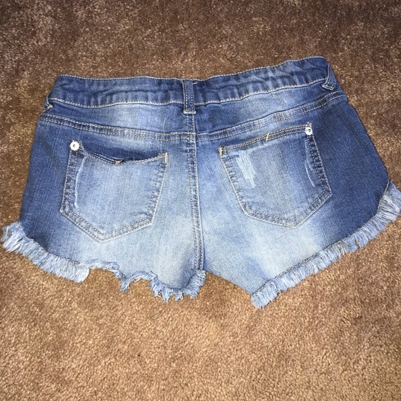 Mossimo jean short - Picture 2 of 2